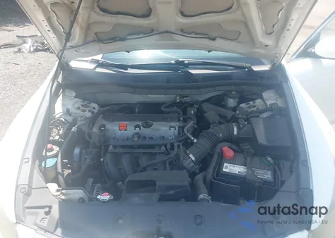 2011 Honda Accord 2.4 Se from USA, damaged, VIN 1HGCP2F67BA155451